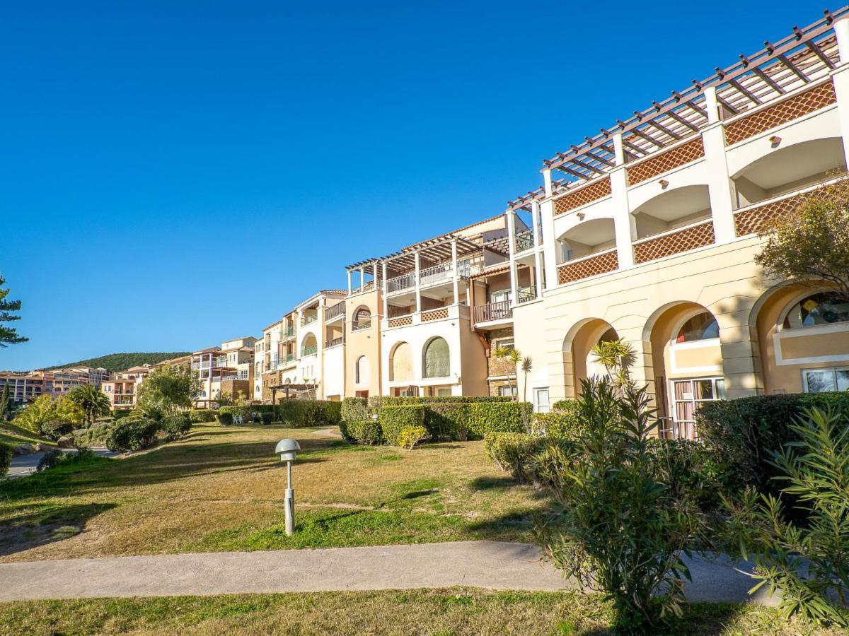 Apartment Village Cap Esterel - Le Village-68 By Interhome Saint-Raphaël Buitenkant foto
