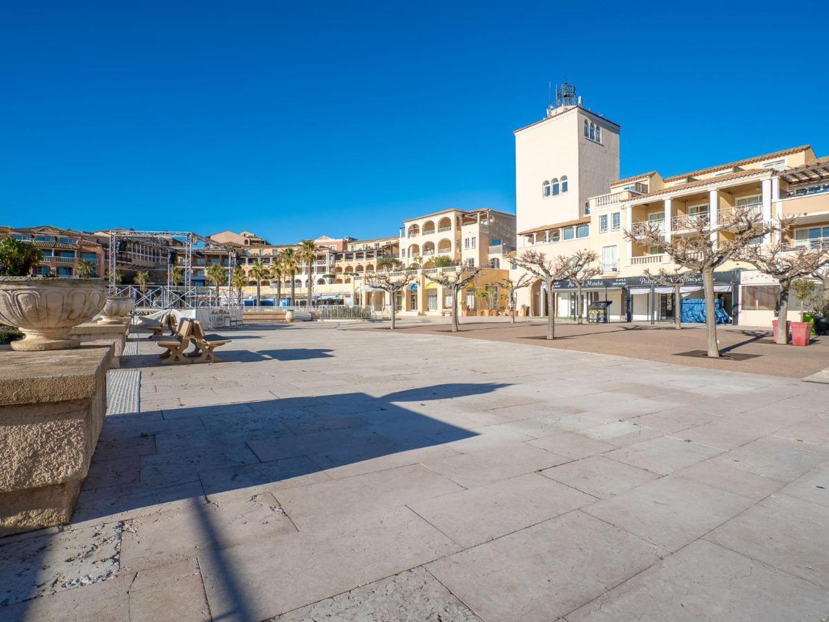Apartment Village Cap Esterel - Le Village-68 By Interhome Saint-Raphaël Buitenkant foto