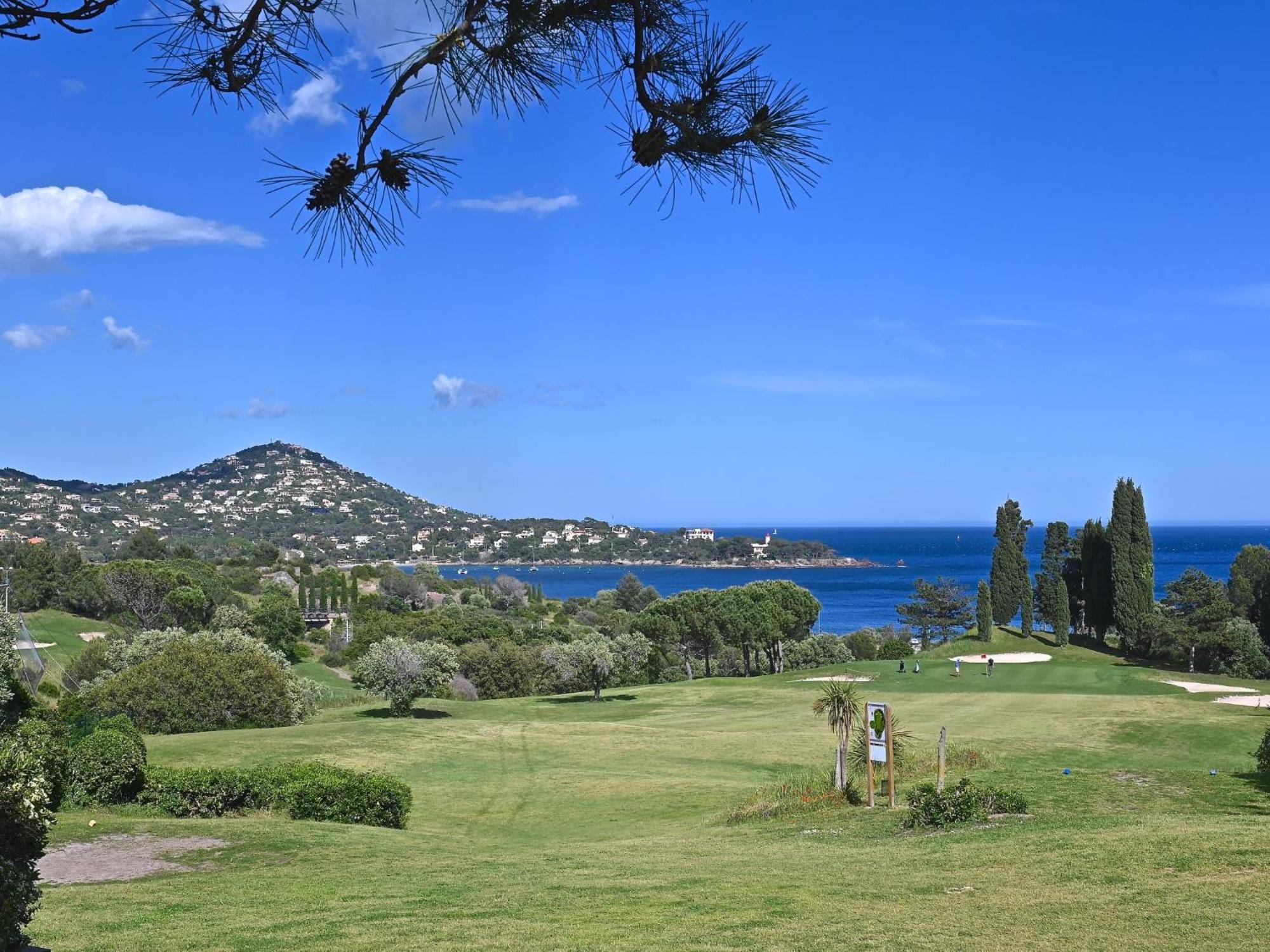 Apartment Village Cap Esterel - Le Village-68 By Interhome Saint-Raphaël Buitenkant foto