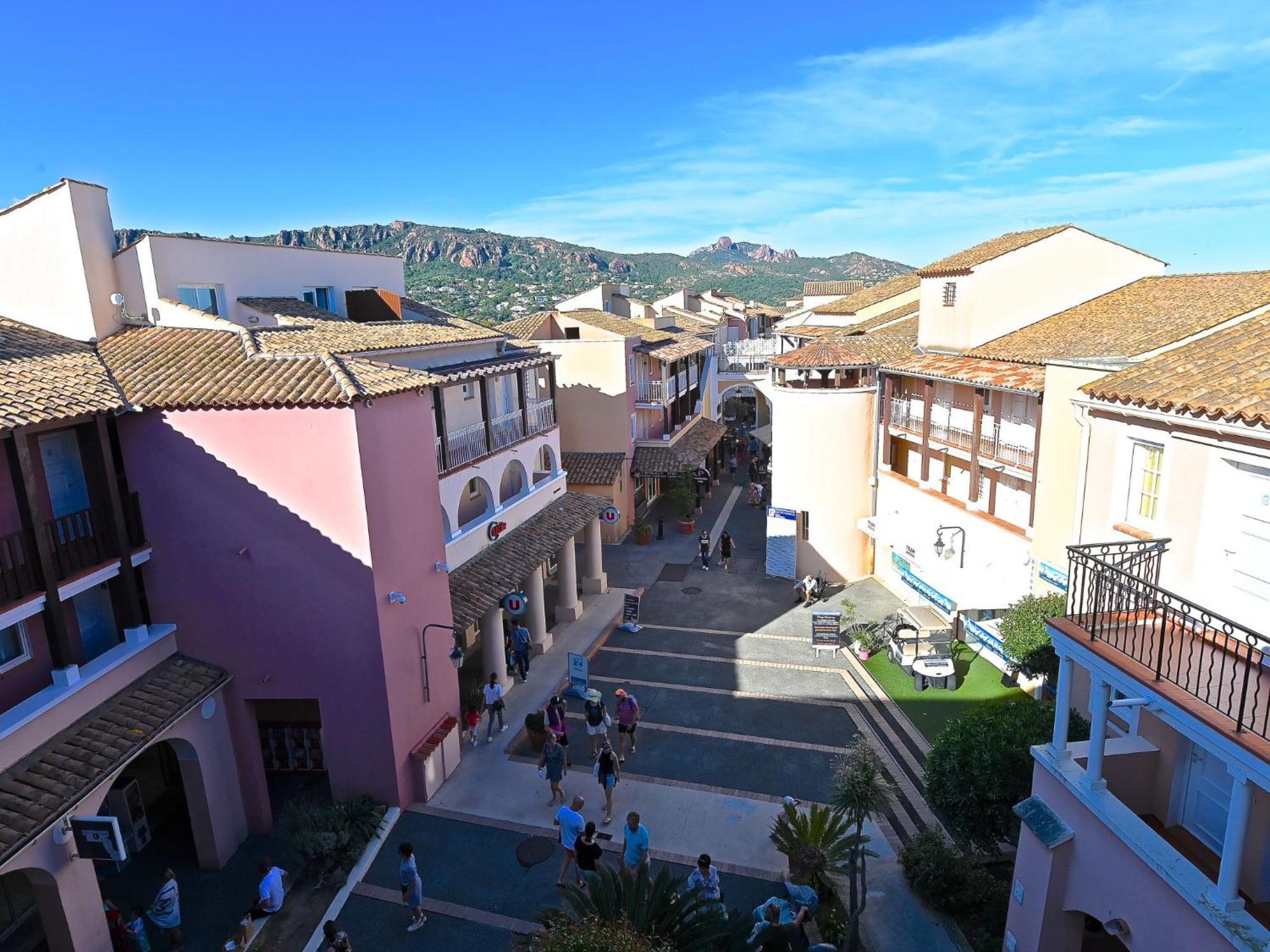 Apartment Village Cap Esterel - Le Village-68 By Interhome Saint-Raphaël Buitenkant foto