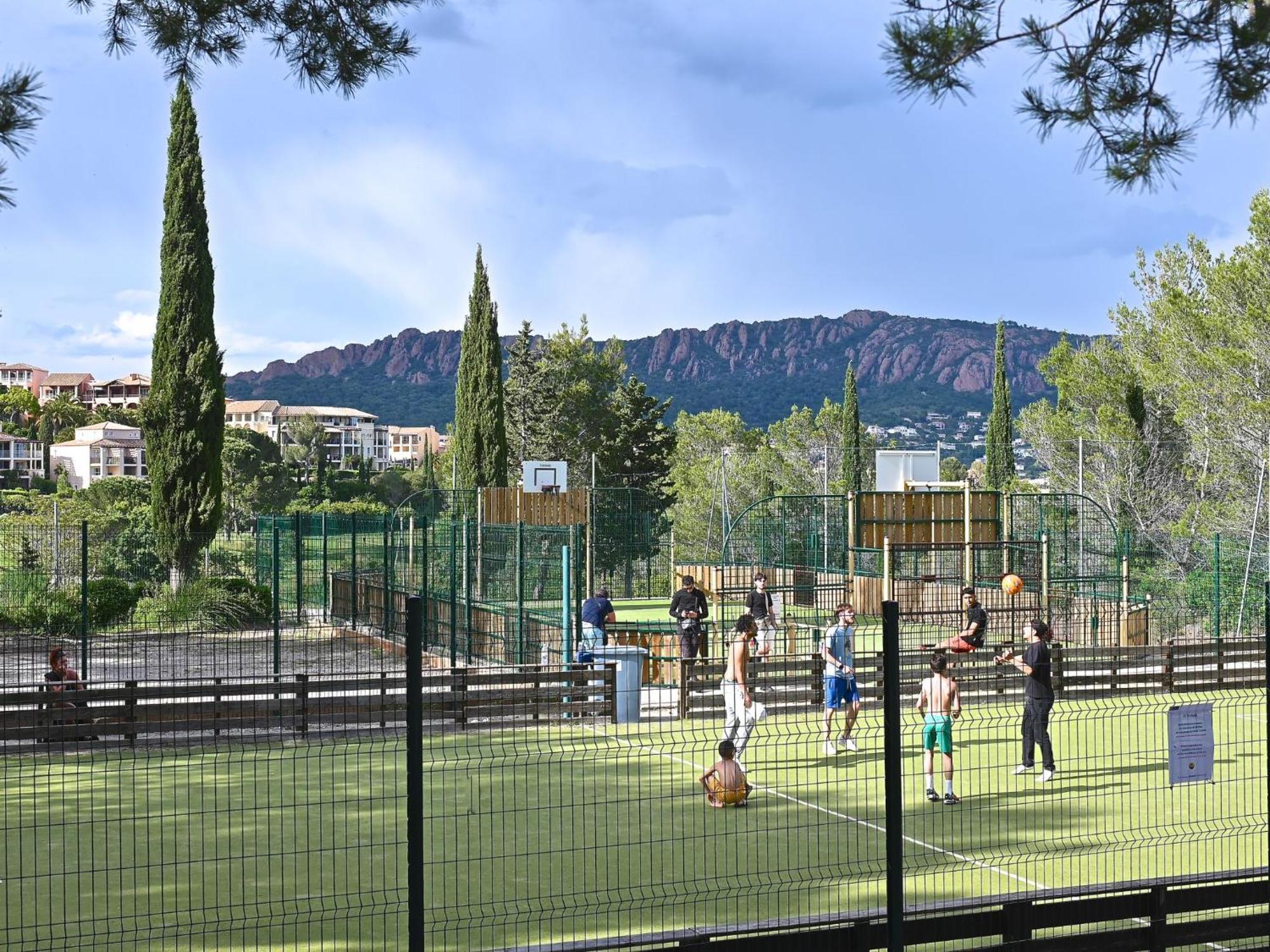 Apartment Village Cap Esterel - Le Village-68 By Interhome Saint-Raphaël Buitenkant foto